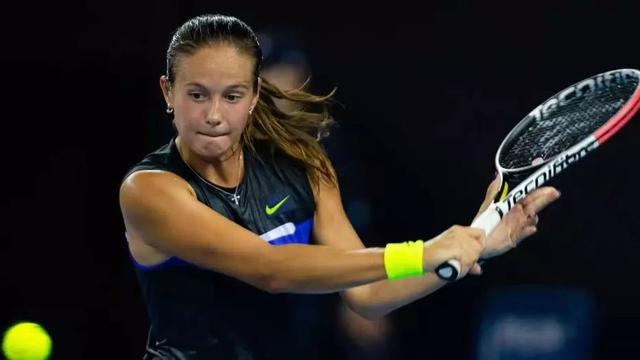 北青：邵佳一善学谦逊沟通强；有球员表态愿意主动争取归队