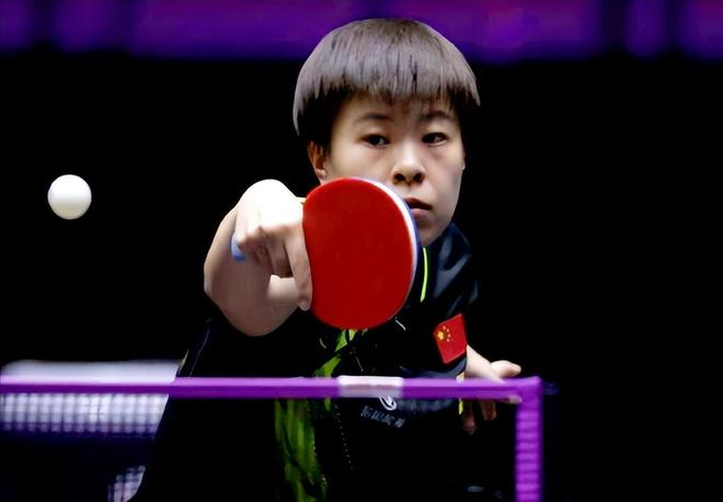 巴西前锋胡尔克39岁仍在巅峰状态！胡尔克在本赛季...