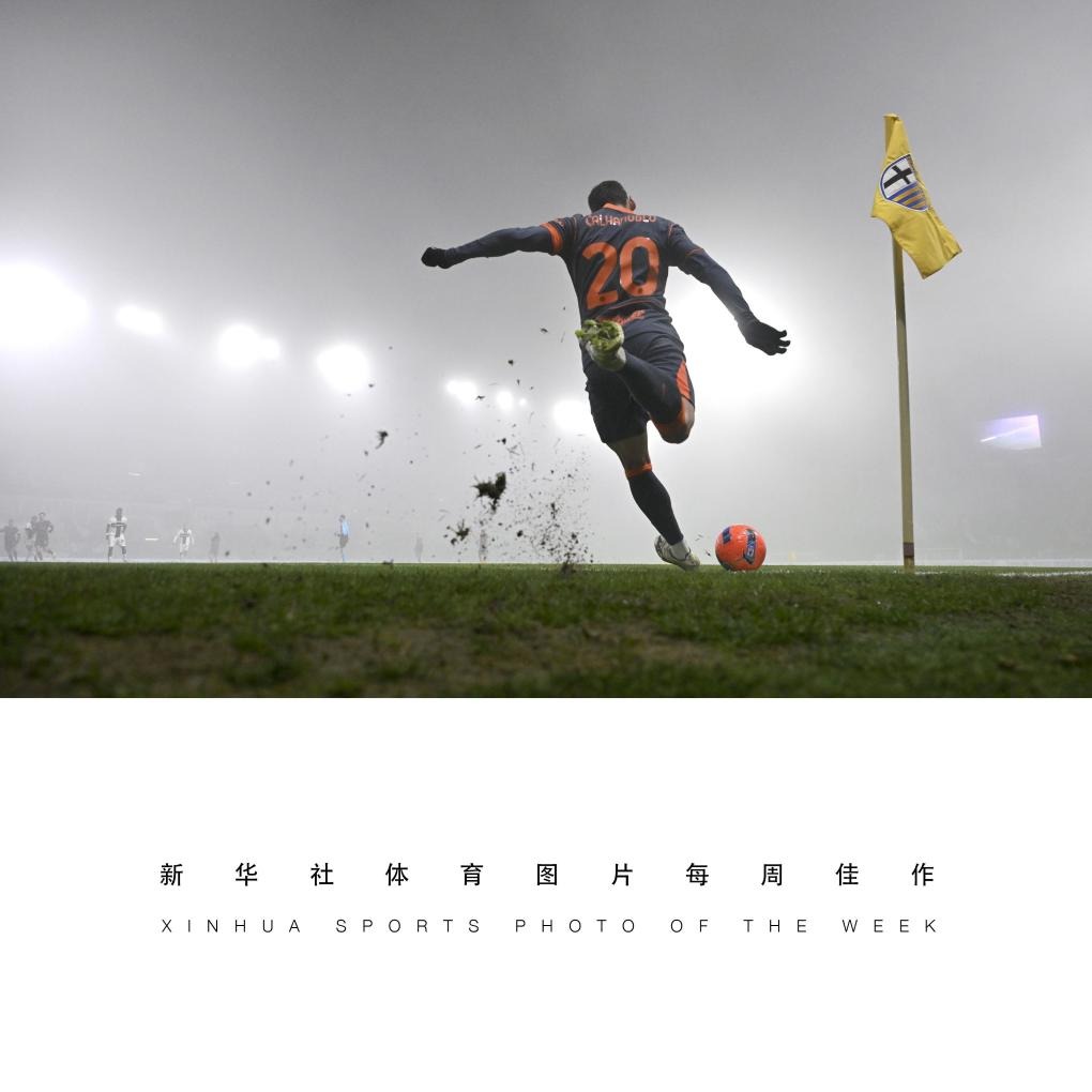 疯狂的足球：米兰门神迈尼昂的盘带合集