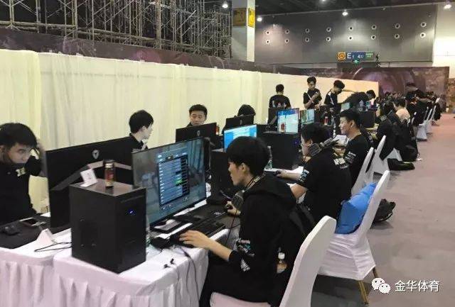 勇士的阵容 勇士的阵容