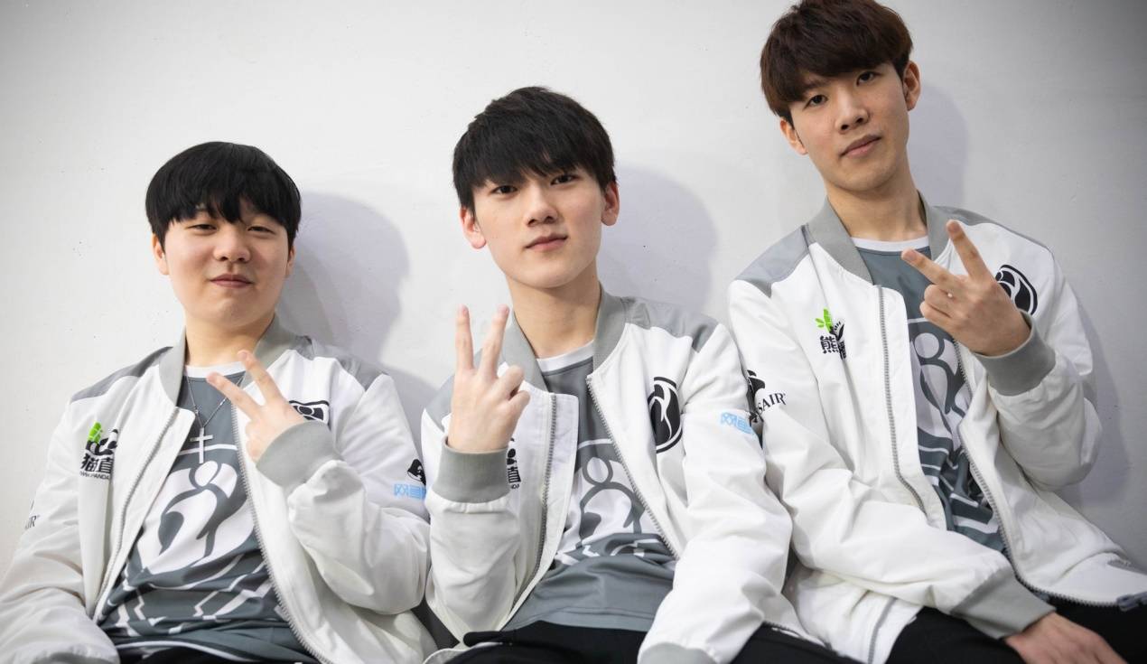 外线紧逼 外线紧逼